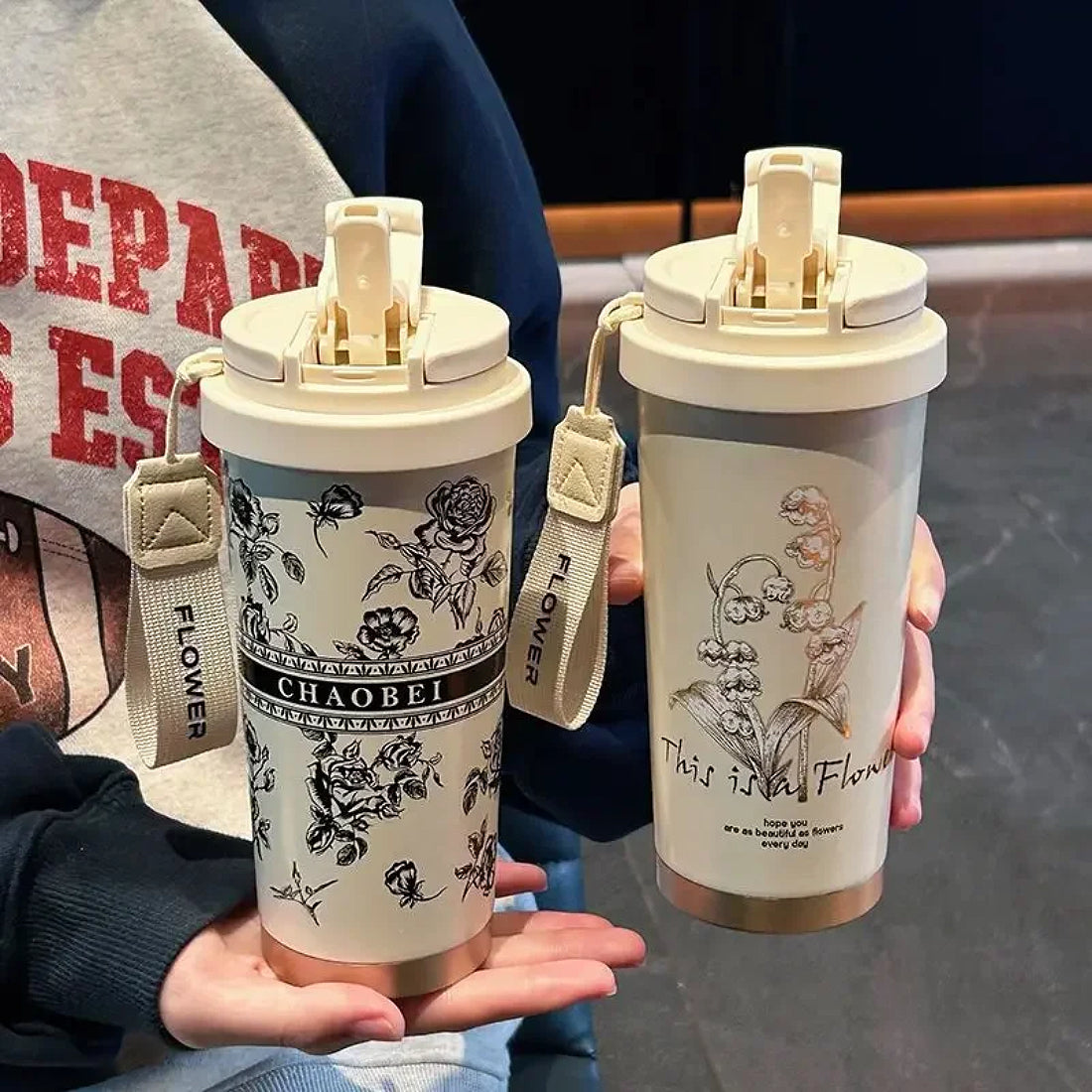 Mug gourde avec dessin fleurs