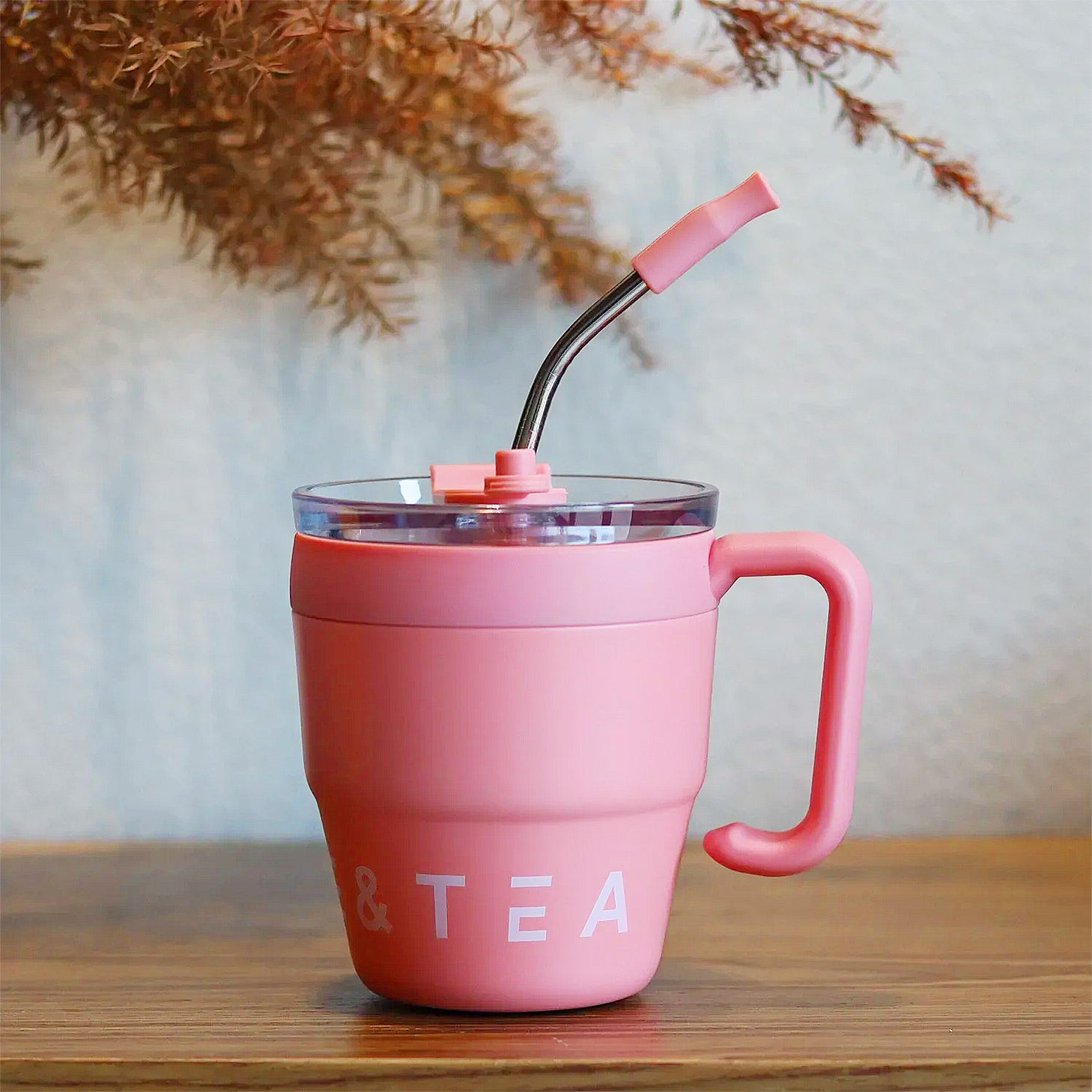 gourde mug rose avec paille