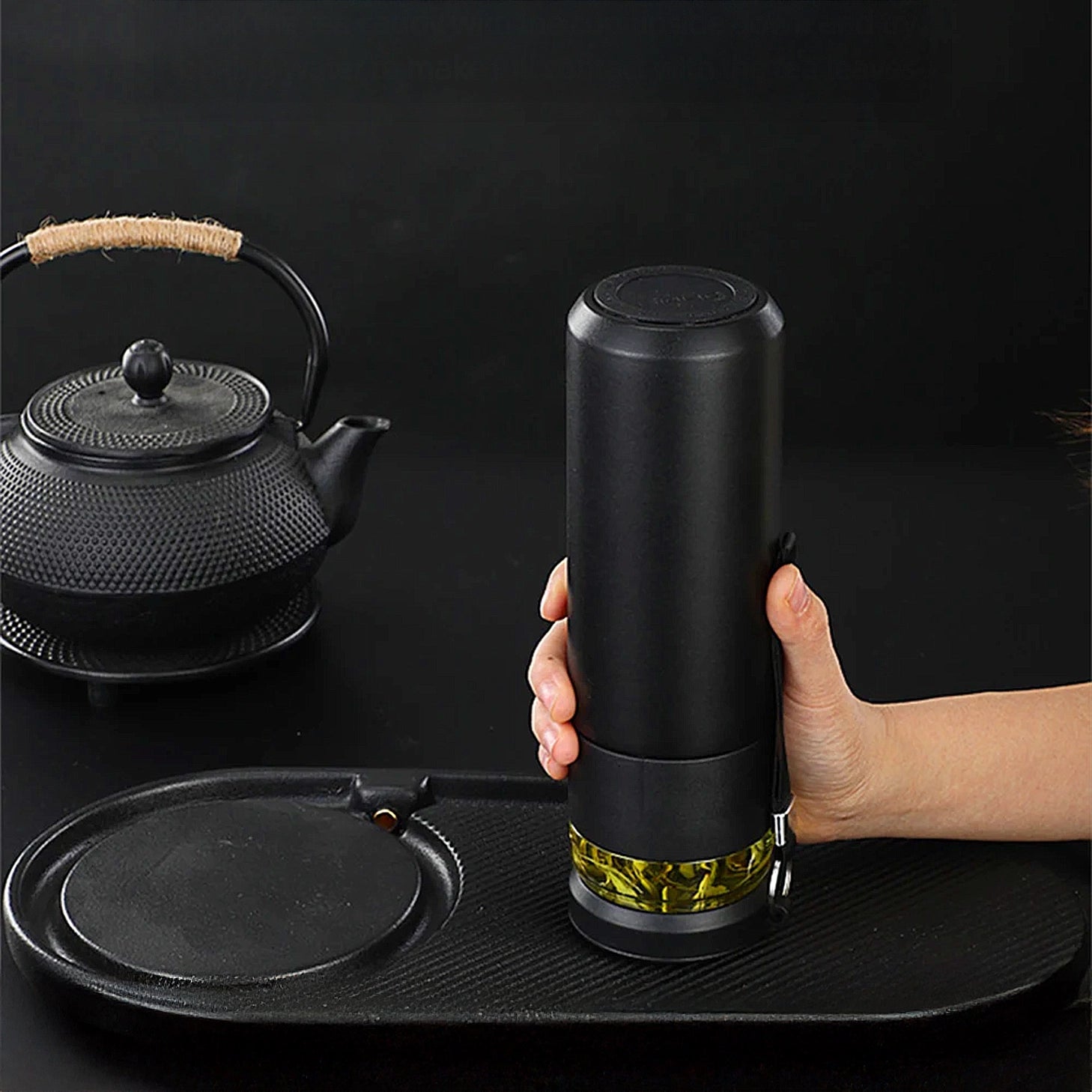 gourde pour infuser le thé en inox et verre
