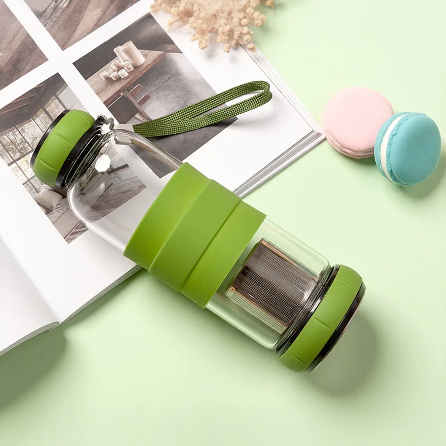 gourde verte en verre protégée