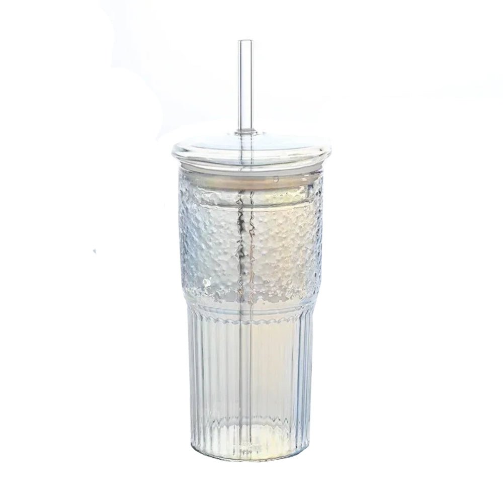 verre avec paille transparente en verre